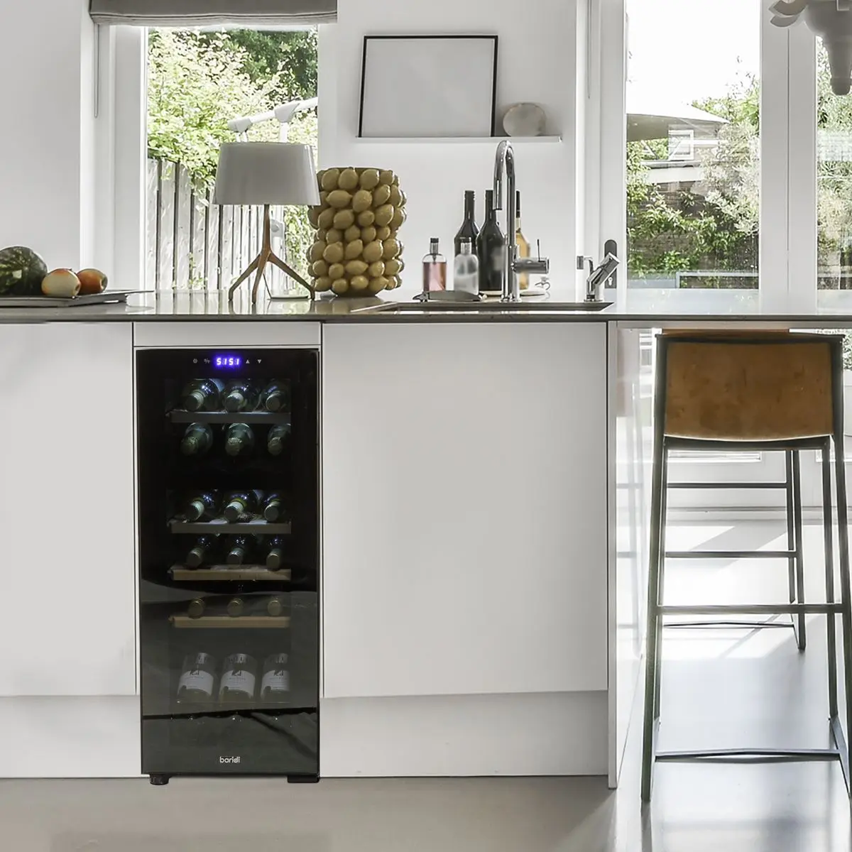 Baridi 18 Bottle Dual Zone Wine Cooler, Fridge with Digital Touchscreen Controls, Wooden Shelves & LED Light, Black - Image 4