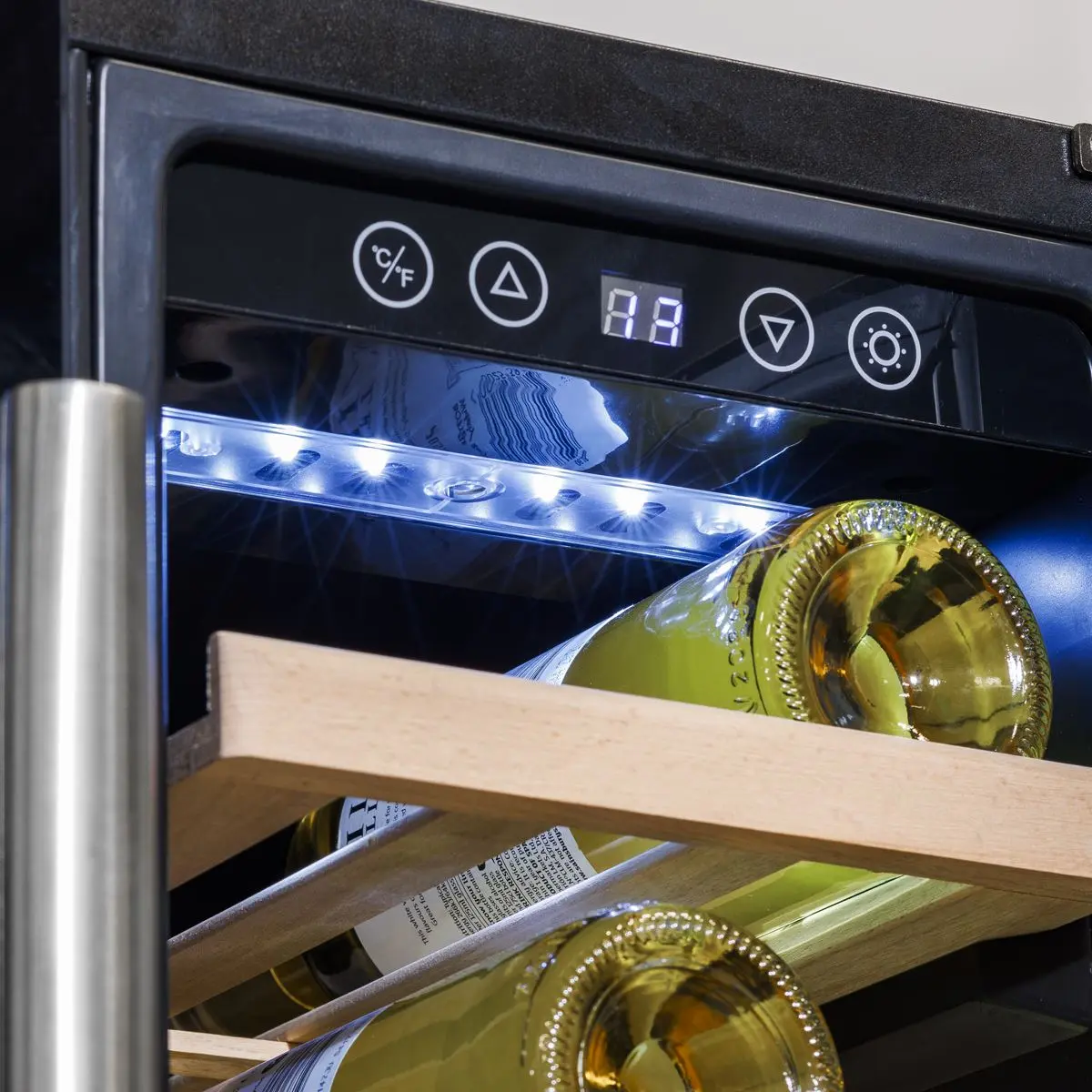 Baridi 60cm Dual Zone Wine Cooler and Drinks Fridge 40 Bottle/120 Can Built-In Under Counter/Freestanding Glass Fronted Bar Drinks Fridge Chiller - Image 16