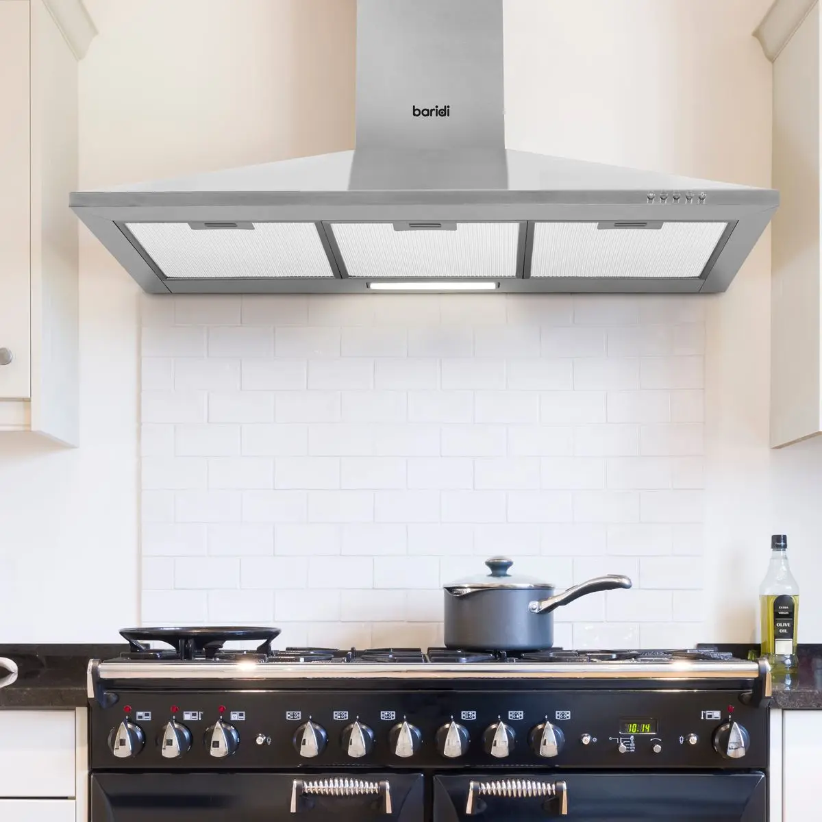 Baridi 90cm Chimney Style Cooker Hood with Carbon Filters, Stainless Steel - Image 2