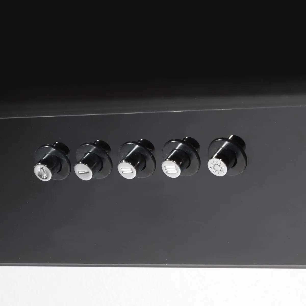 Baridi Angled Chimney Cooker Hood with Carbon Filters & LED Lamp 90cm, Energy Class A - Black Glass - Image 8