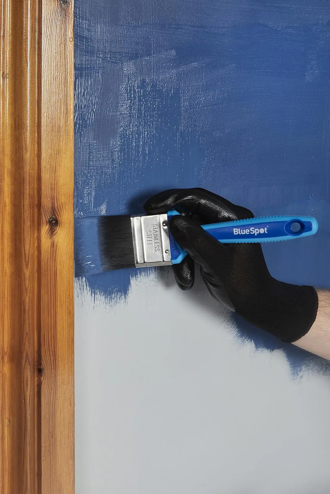 BlueSpot Synthetic Paint Brush with Soft Grip Handle 50mm (2") - Image 5