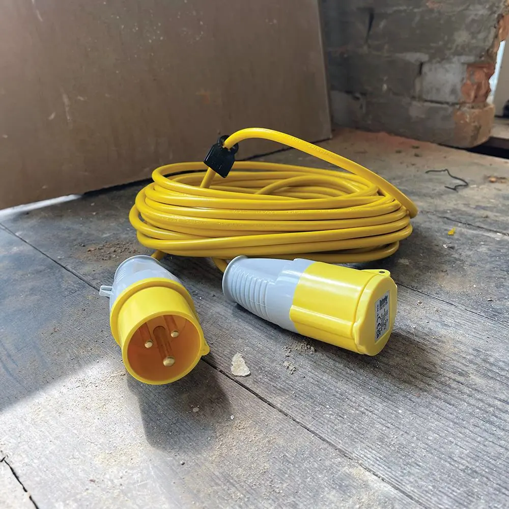 Defender Extension Lead Yellow 1.5mm2 16A 14m 110V E85111 - Image 2