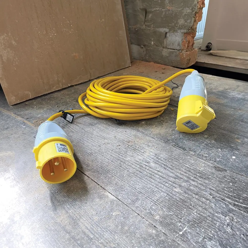 Defender Extension Lead Yellow 2.5mm2 32A 14m 110V E85235 - Image 2