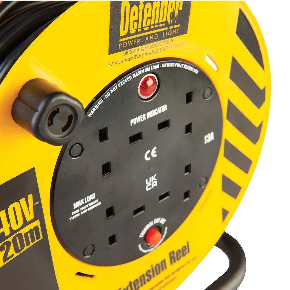Defender Light Cable Reel 20m 230V 13A E86465 - Image 4