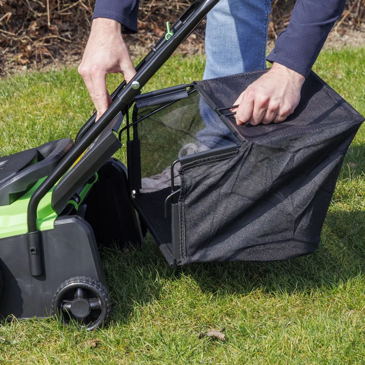 Dellonda 1500W Electric 2-in-1 Scarifier with 5-Heights, 36cm Cutting Diameter, 45L Grass Collection Bag, 10m Mains Cable, Hand Push - Image 23