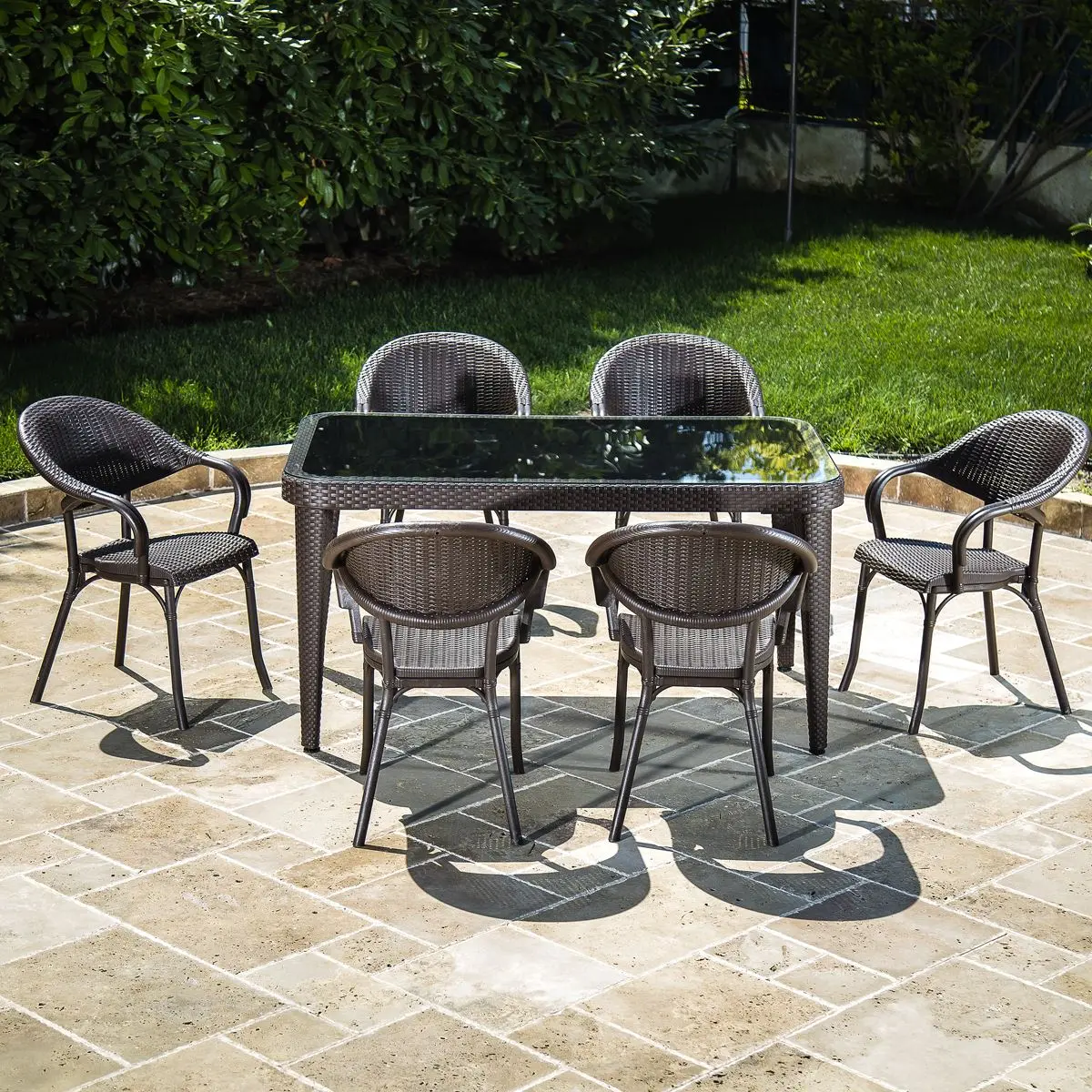 Dellonda 7-Piece Dining Set Weather-Resistant Polypropylene/Fibreglass,Tempered Glass Tabletop, Stackable Chairs - Wenge - Image 4