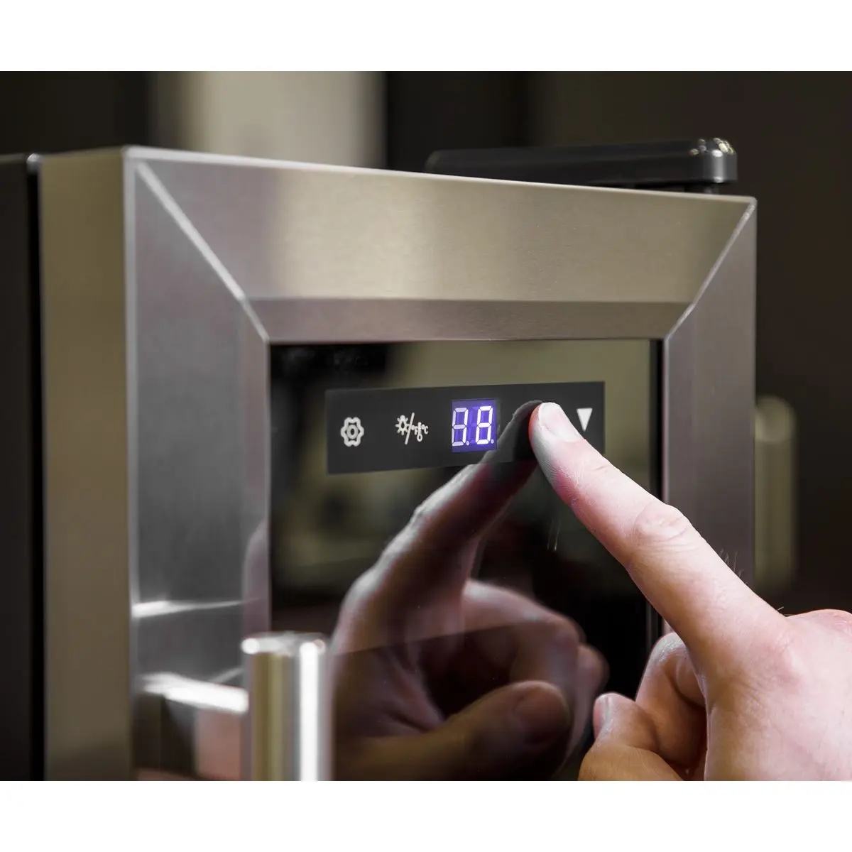 Baridi 18 Bottle Wine Fridge Cooler & Touch Control, LED Light, Stainless Steel - Image 4