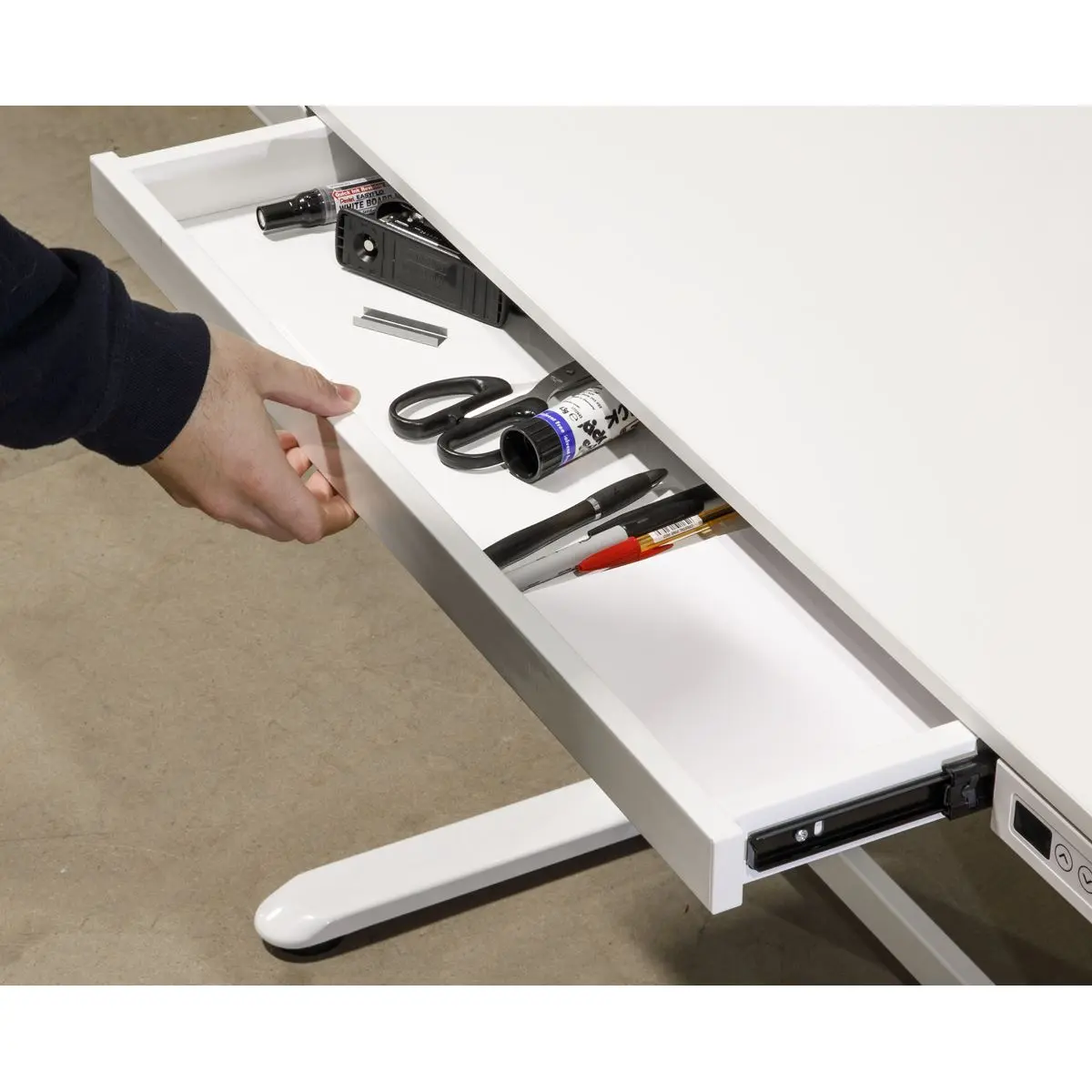 Dellonda White Electric Adjustable Standing Desk with USB & Drawer, 1200 x 600mm - Image 8