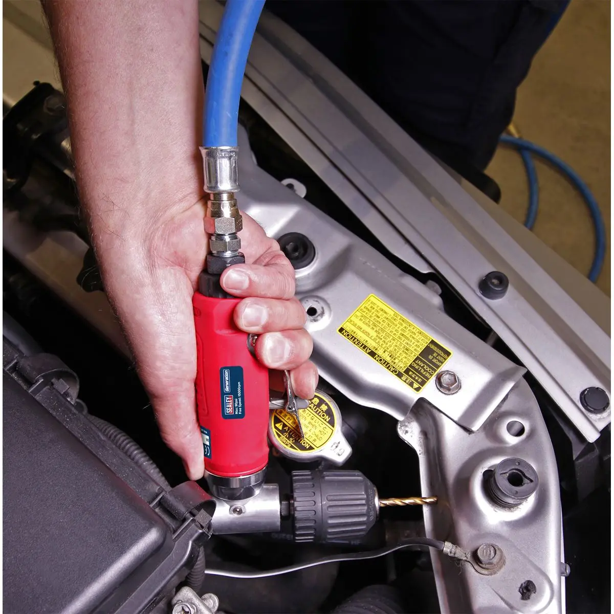 Generation Air Angle Drill with Ø10mm Keyless Chuck - Image 4