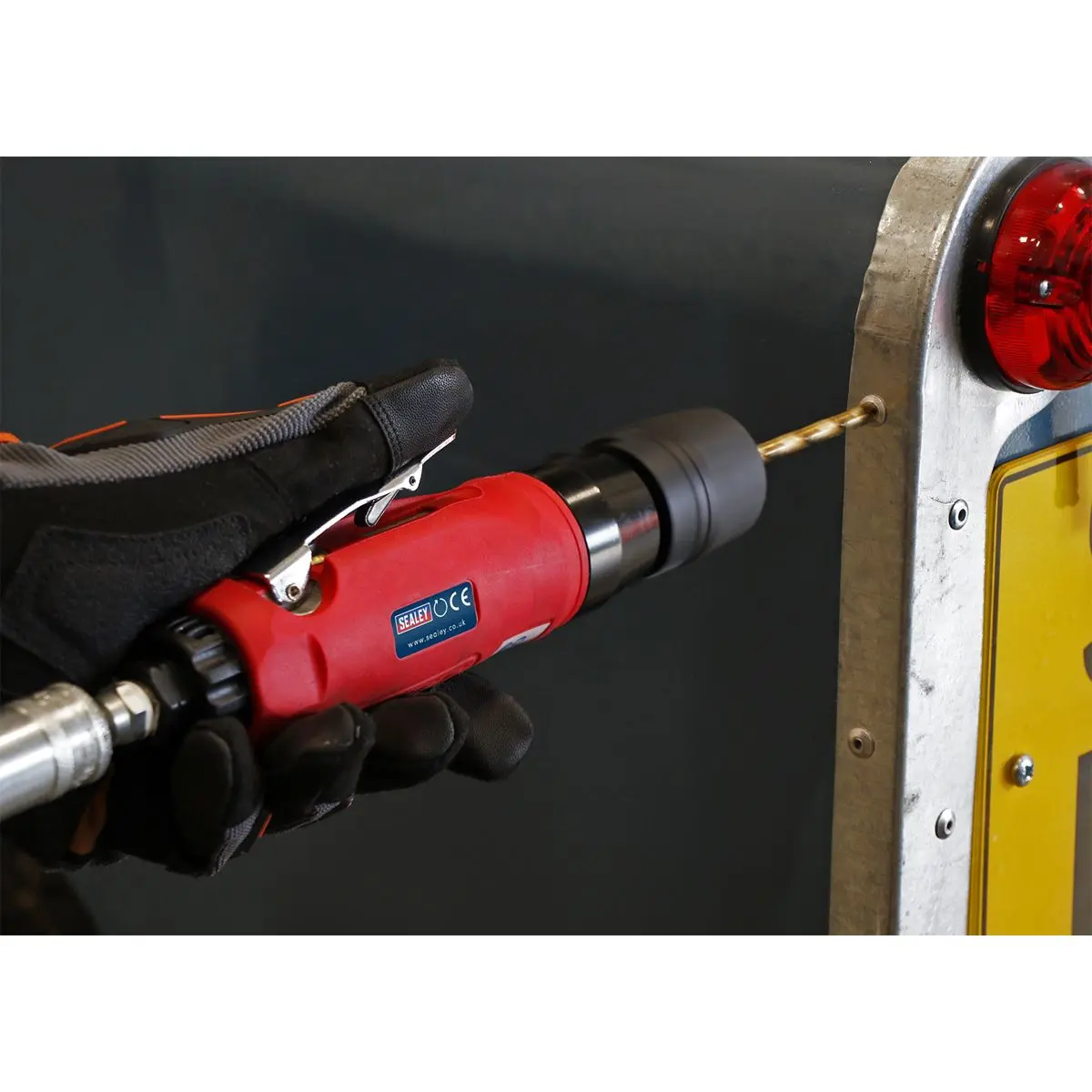 Generation Air Drill Straight with Ø10mm Keyless Chuck - Image 3