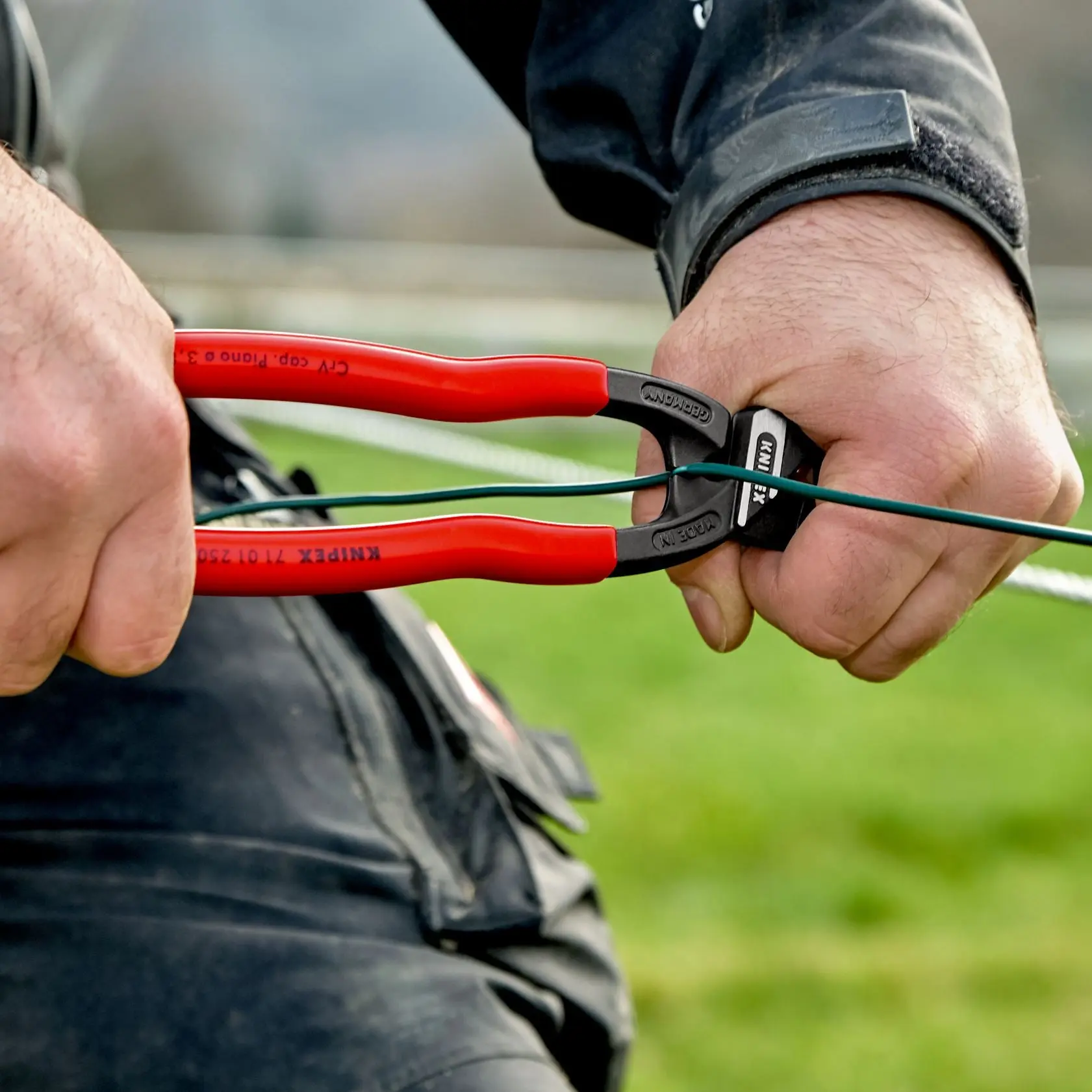Knipex CoBolt XL Compact Bolt Cutter 250mm 71 01 250 - Image 5