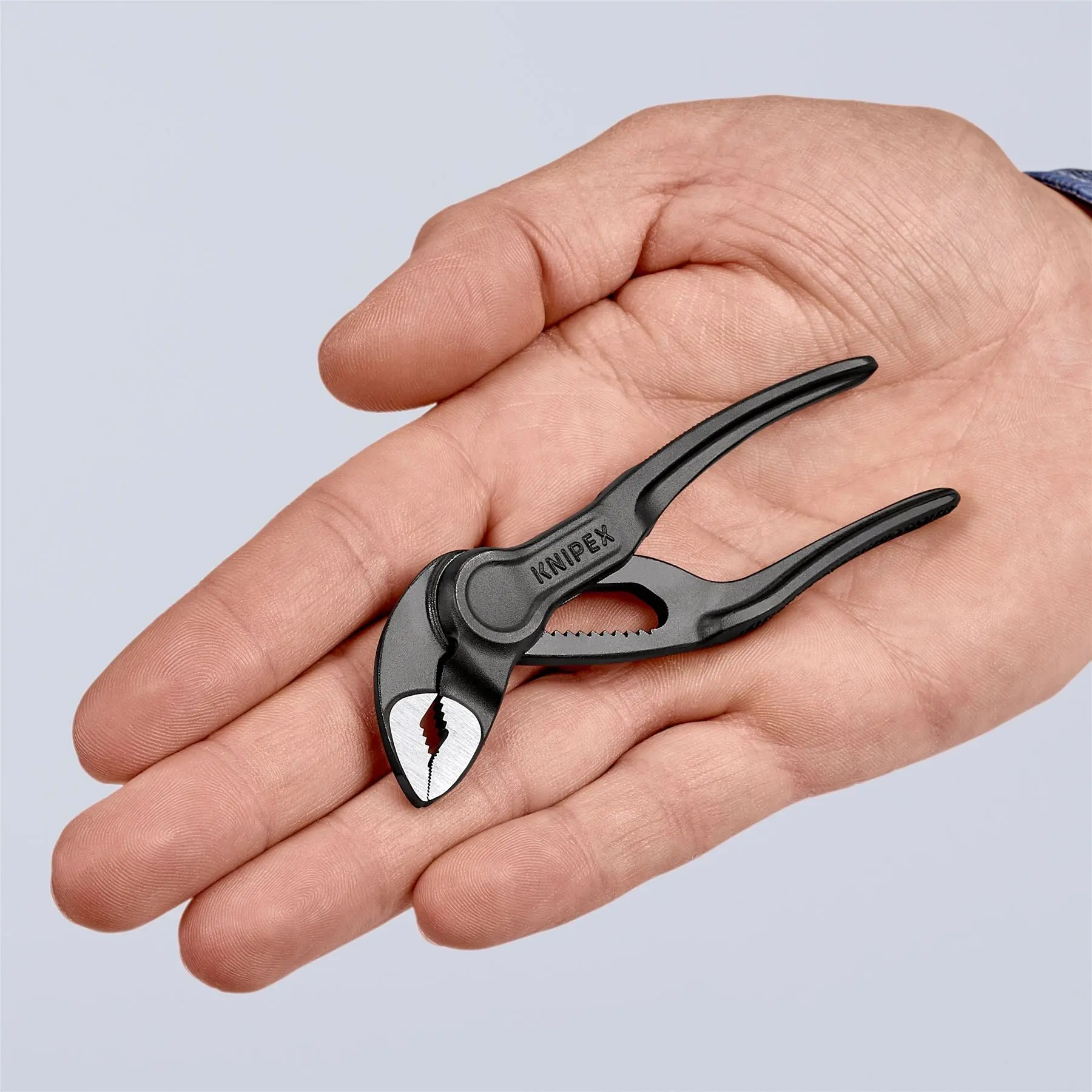 KNIPEX Cobra XS 100mm Pipe Wrench and Water Pump Pliers Ø 28 mm Capacity 87 00 100 - Image 4