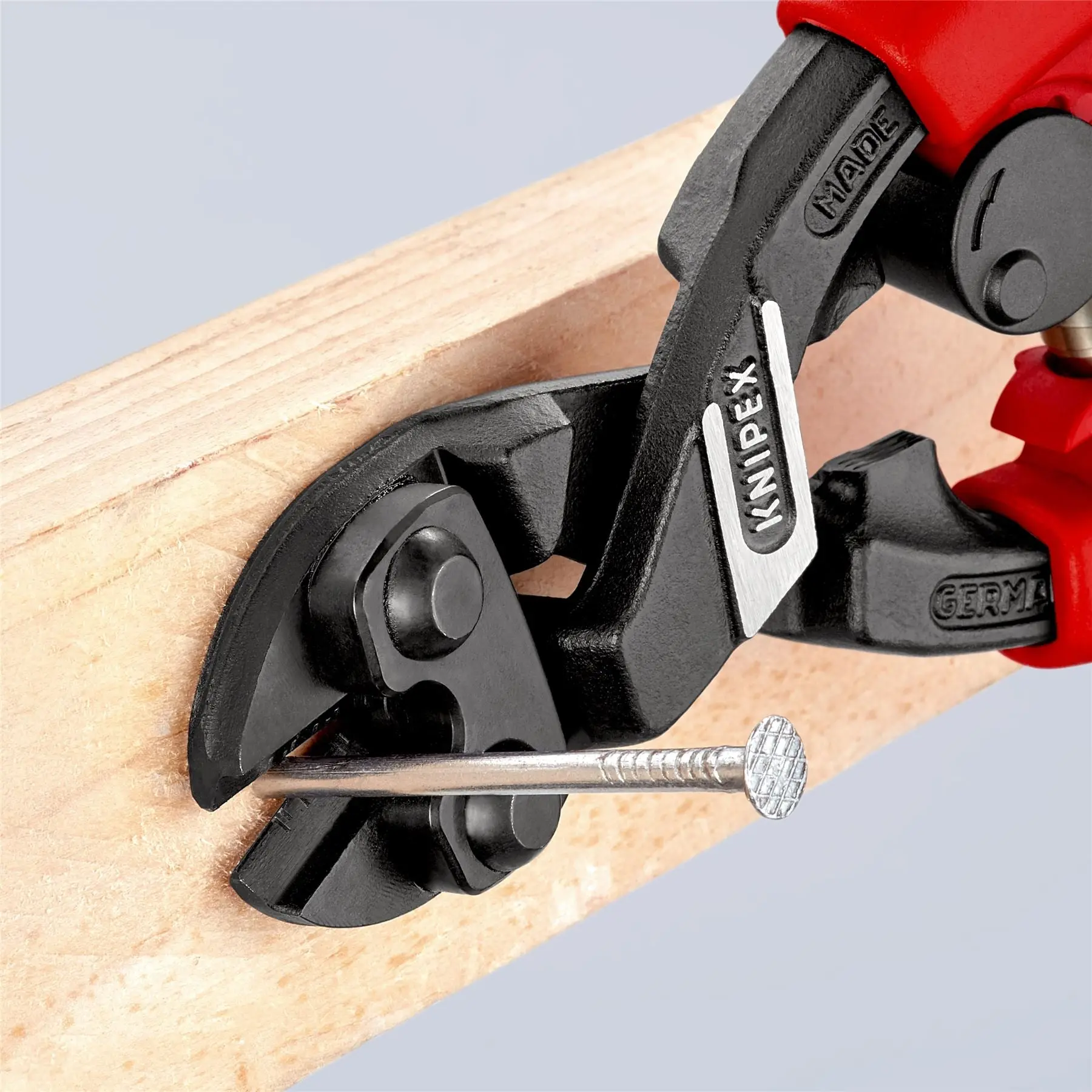 KNIPEX Compact Bolt Cutters CoBolt Cutting Pliers 20° Offset 200mm Multi Component Grips 71 02 200 - Image 5