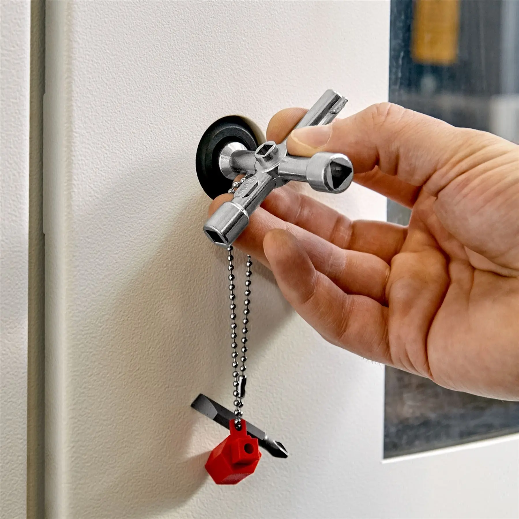 Knipex Control Cabinet Key for Standard Cabinets and Shut-Off Systems 76mm 00 11 03 - Image 6