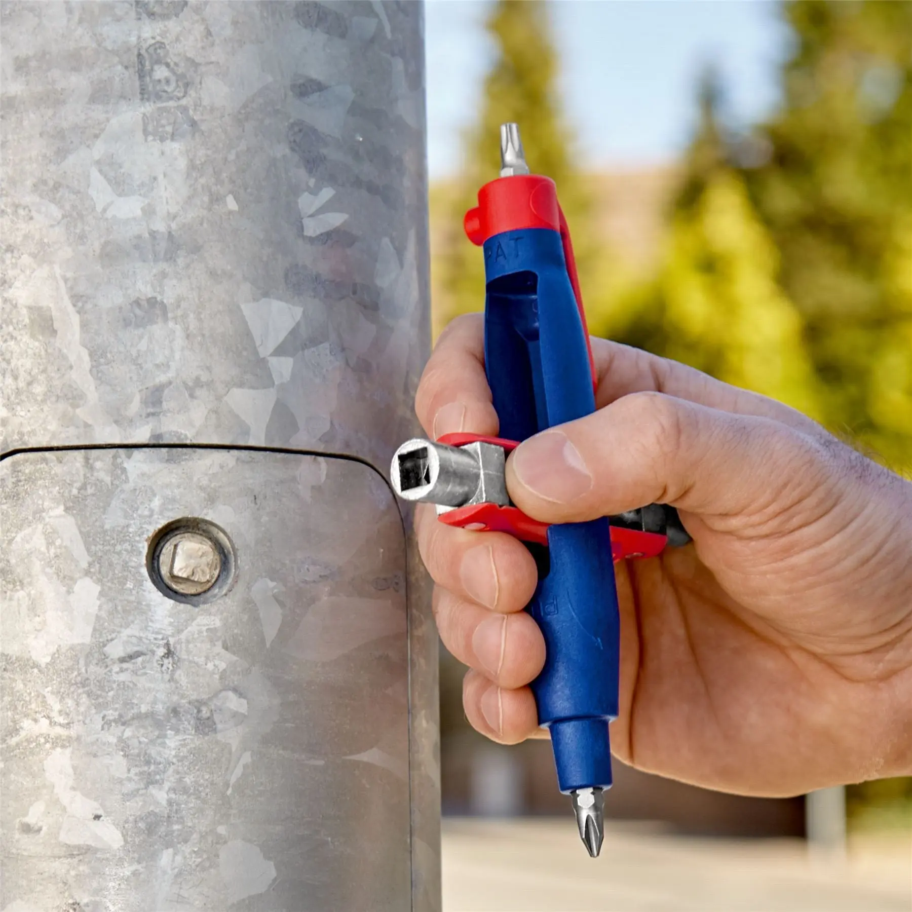 Knipex Pen Style Control Cabinet Key 145mm for all Standard Cabinets and Shut Off Systems 00 11 07 - Image 10