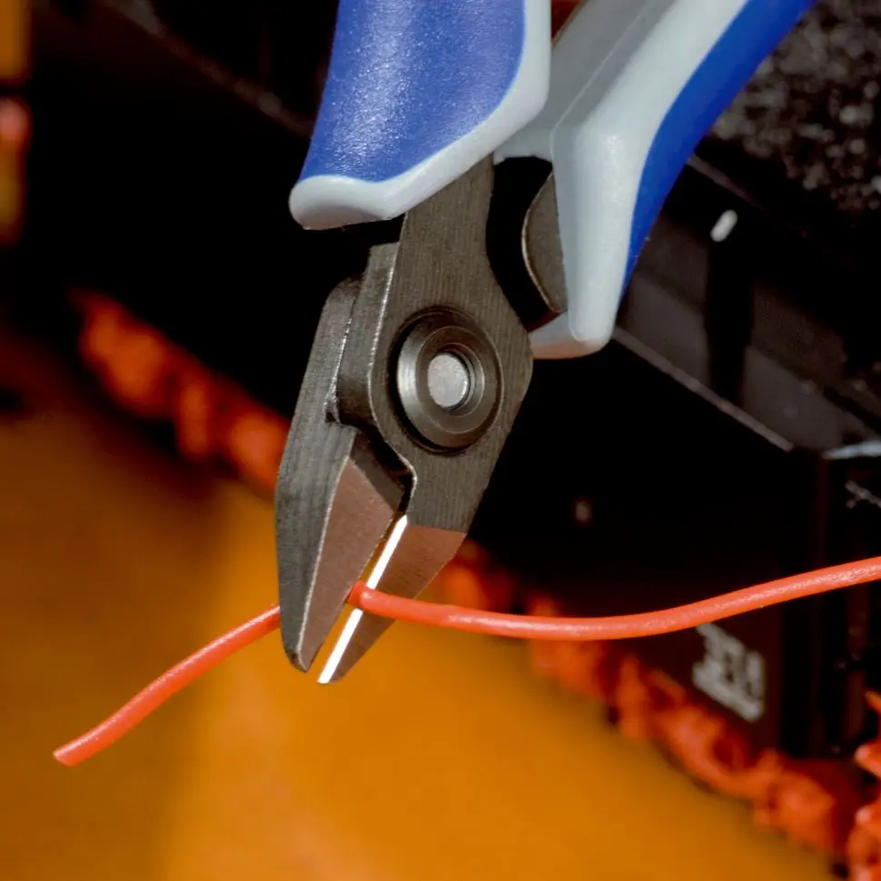 KNIPEX Precision Electronics Diagonal Side Cutting Pliers 125mm Multi Component Grips 79 32 125 - Image 3
