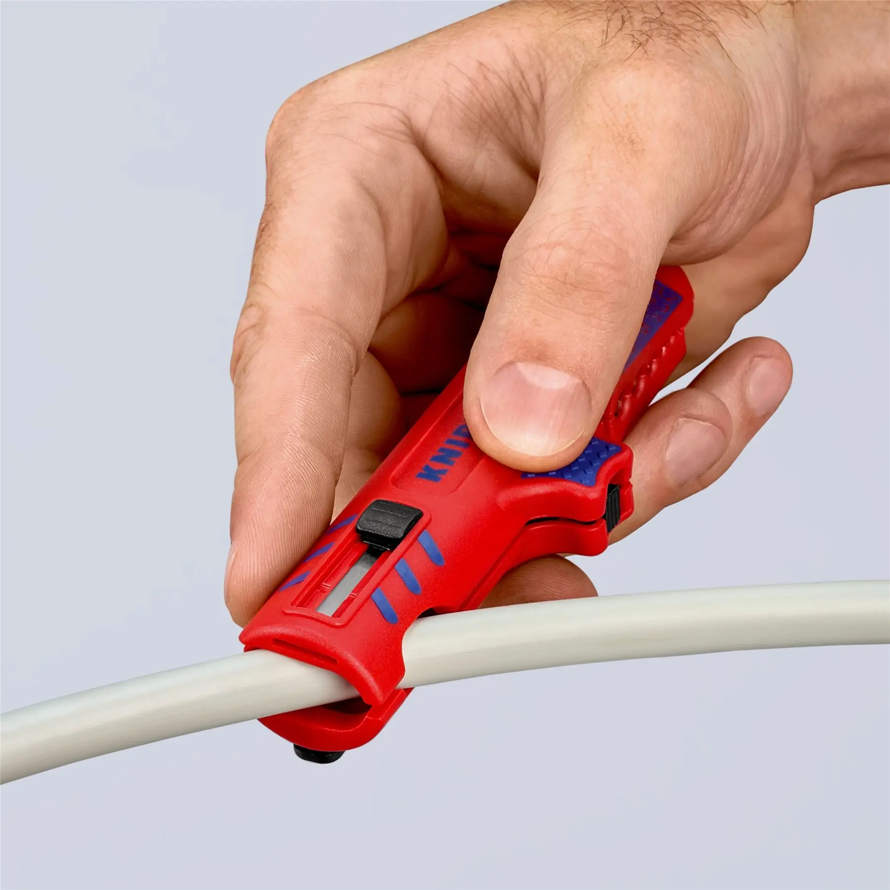 KNIPEX Universal Wire Stripping Tool 125mm for 8-13mm Diameter Cables 16 85 125 SB - Image 8