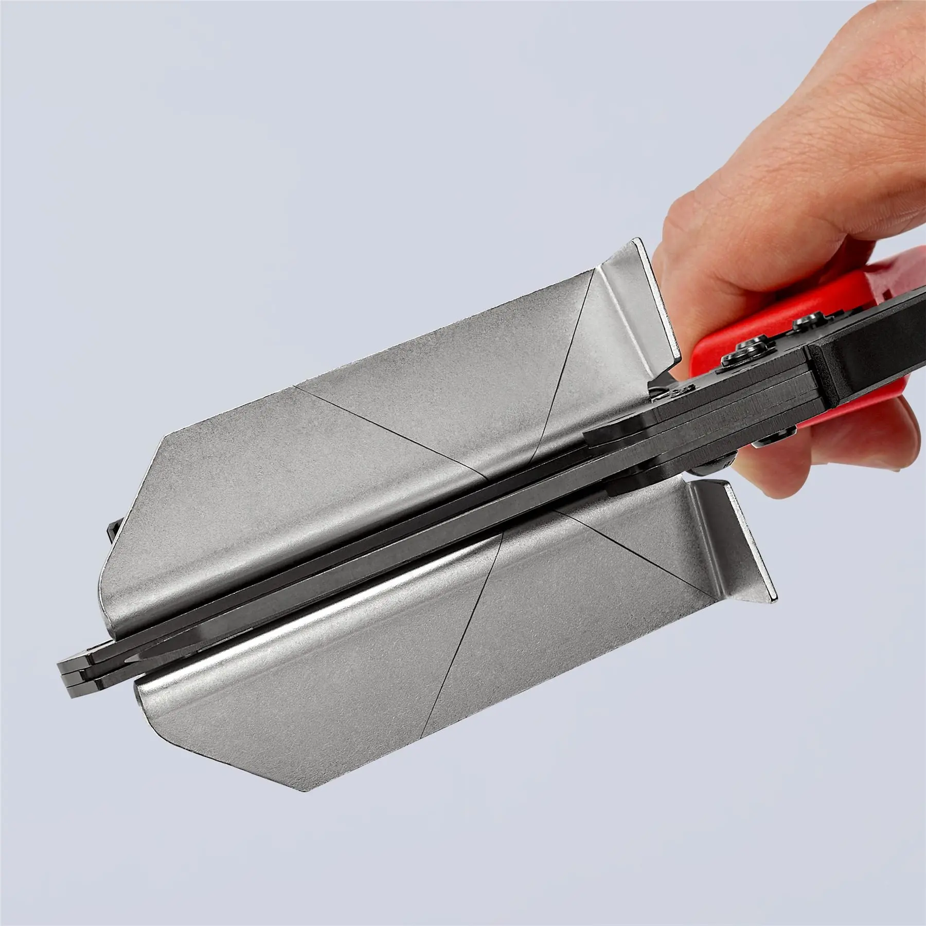 Knipex Vinyl Cutting Shears for Cable Duct Multi Component Grips 110mm Blade Length 95 02 21 - Image 2