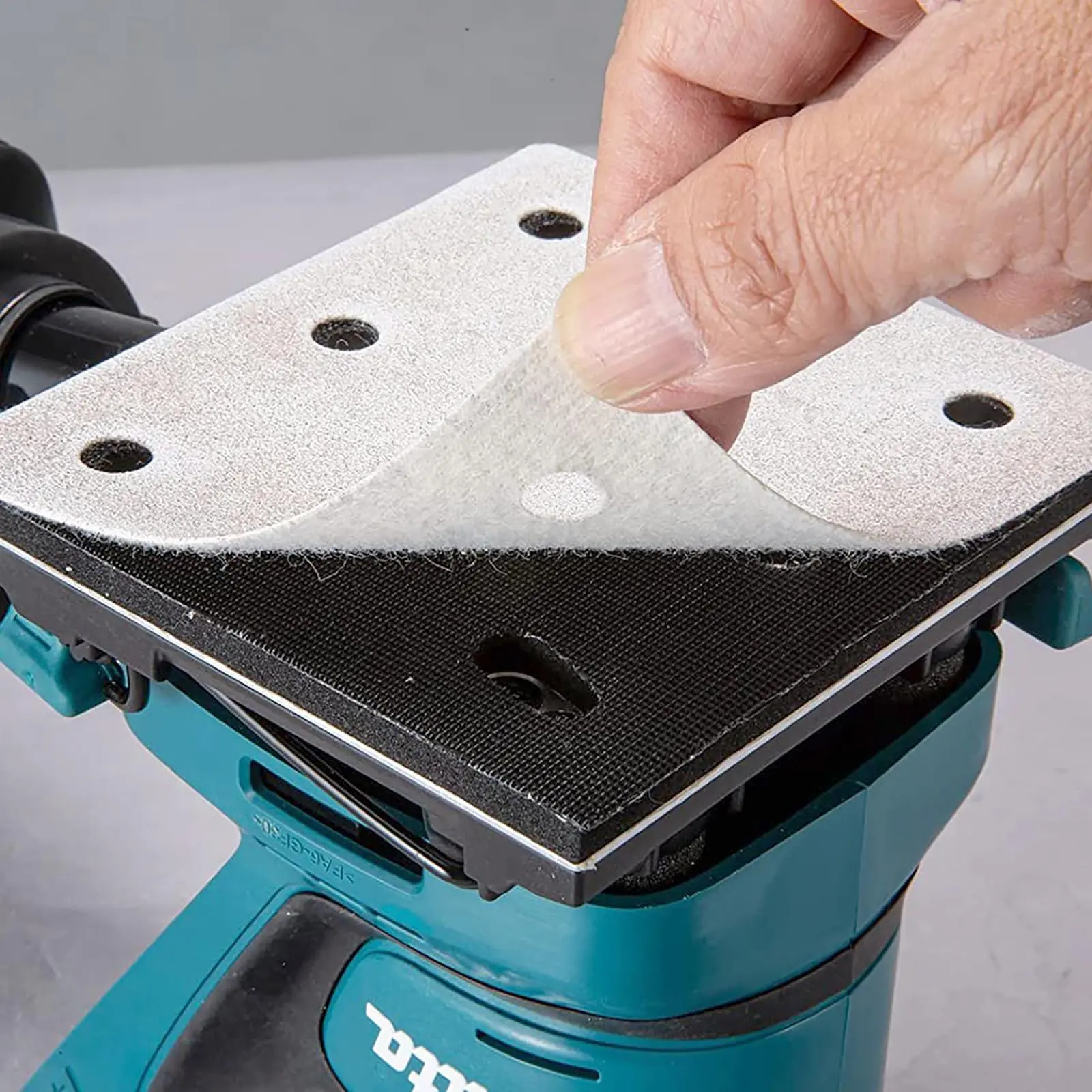 Makita Finishing Sander 18V LXT Li-ion Cordless Body Only DBO480Z - Image 5