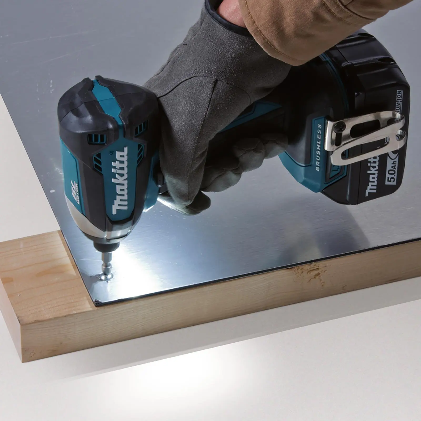 Makita Impact Driver 1/4" Hex 18V LXT Brushless Cordless 170Nm DTD153Z Body Only - Image 5