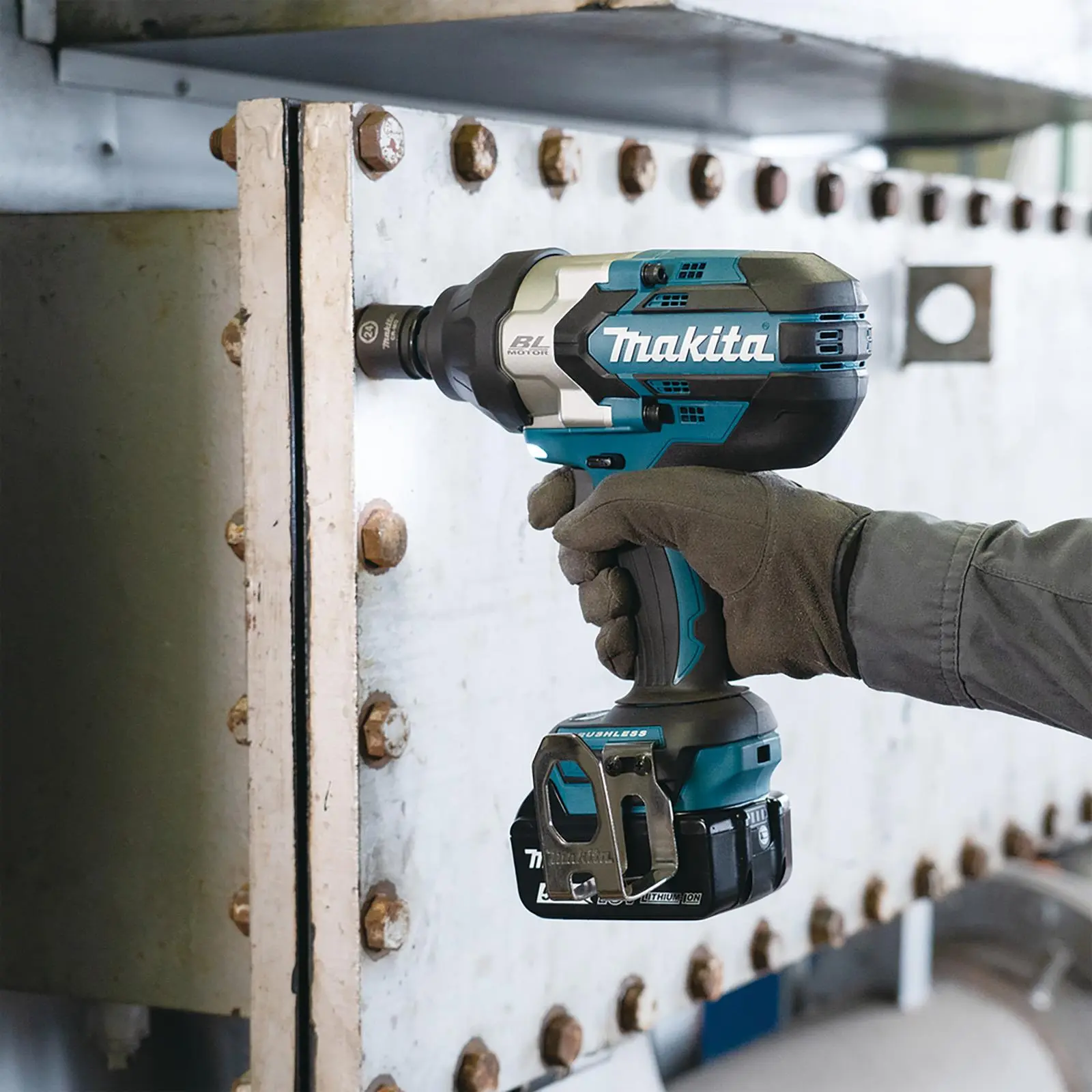 Makita Impact Wrench 1/2" Drive 18V LXT Brushless Cordless 1050 Nm Bare Unit Body Only DTW1004Z - Image 3