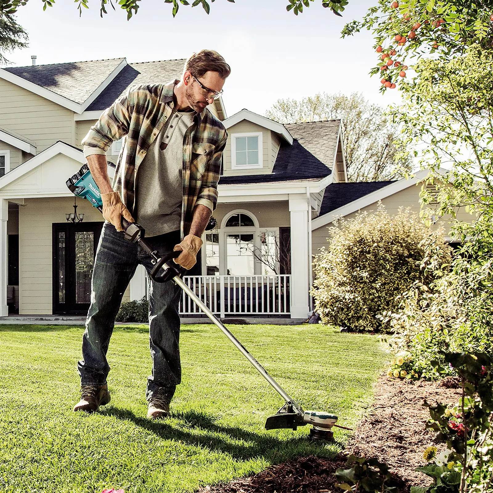 Makita Line Trimmer Strimmer 2 x 18V LXT Brushless Cordless Garden Lawn Strimming Bare Unit Body Only DUR368LZ - Image 4