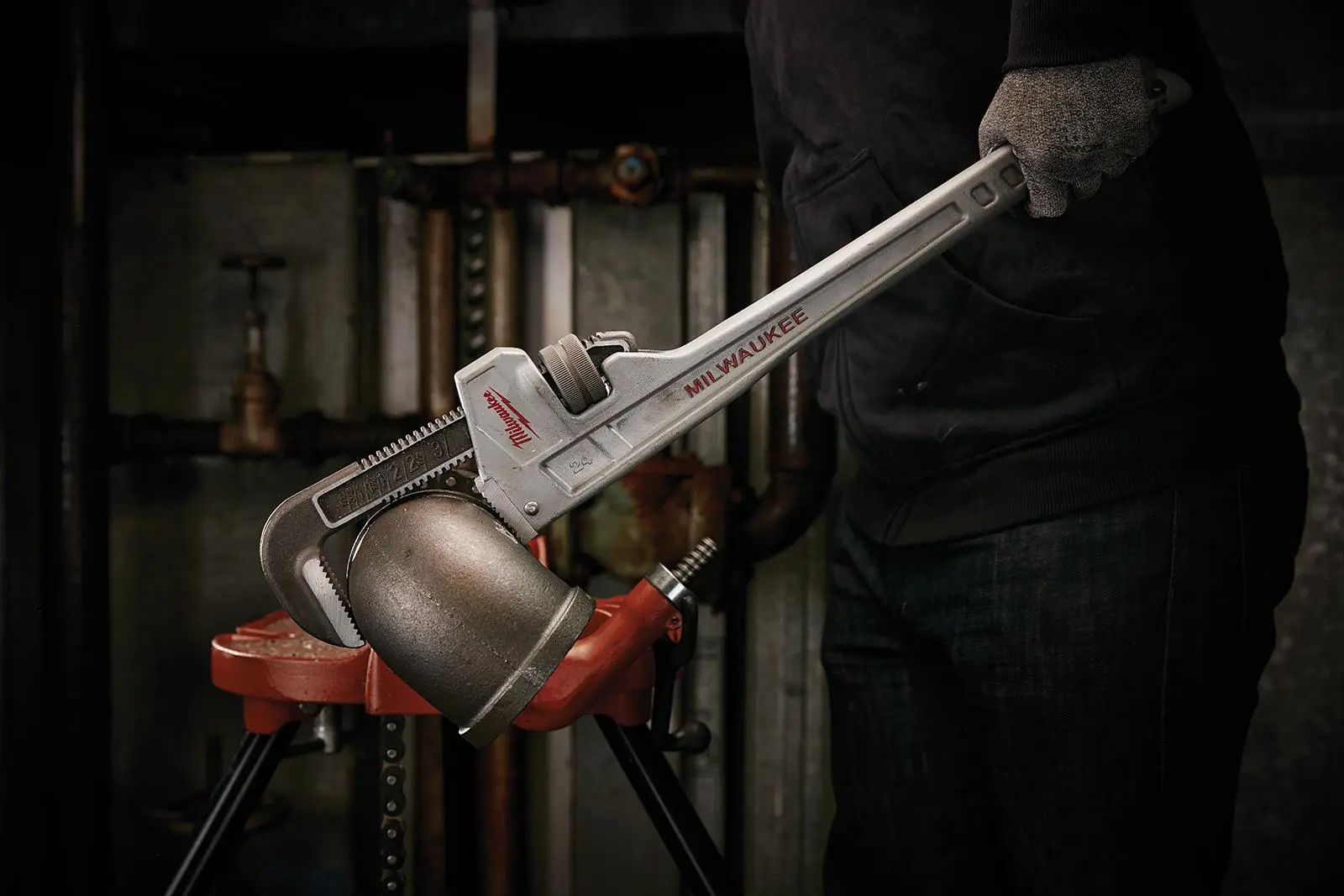 Milwaukee Aluminium Pipe Wrench 600mm 24in Jaw Capacity 76mm - Image 4