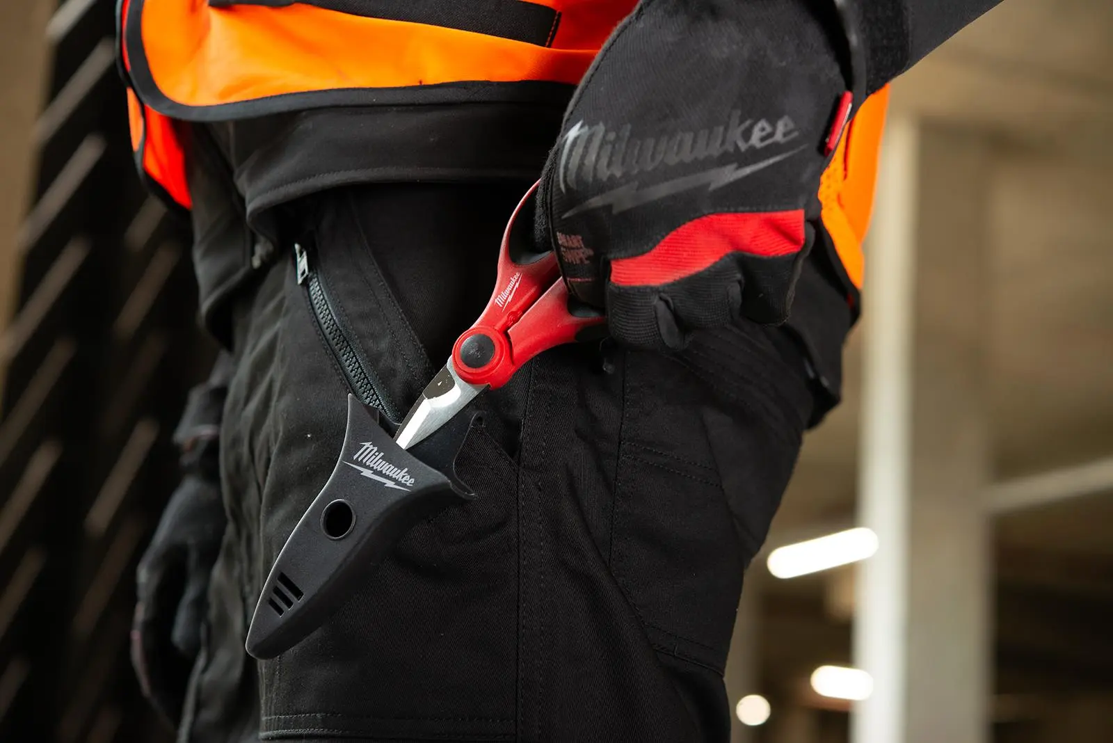Milwaukee Electrician Scissor with Tool Holder Belt Pouch - Image 7