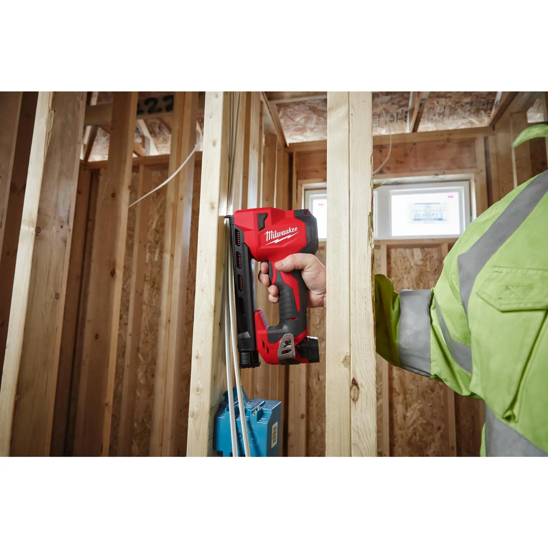 Milwaukee M12 12V Sub Compact Cordless Cable Stapler Bare Unit M12BCST-0 - Image 5