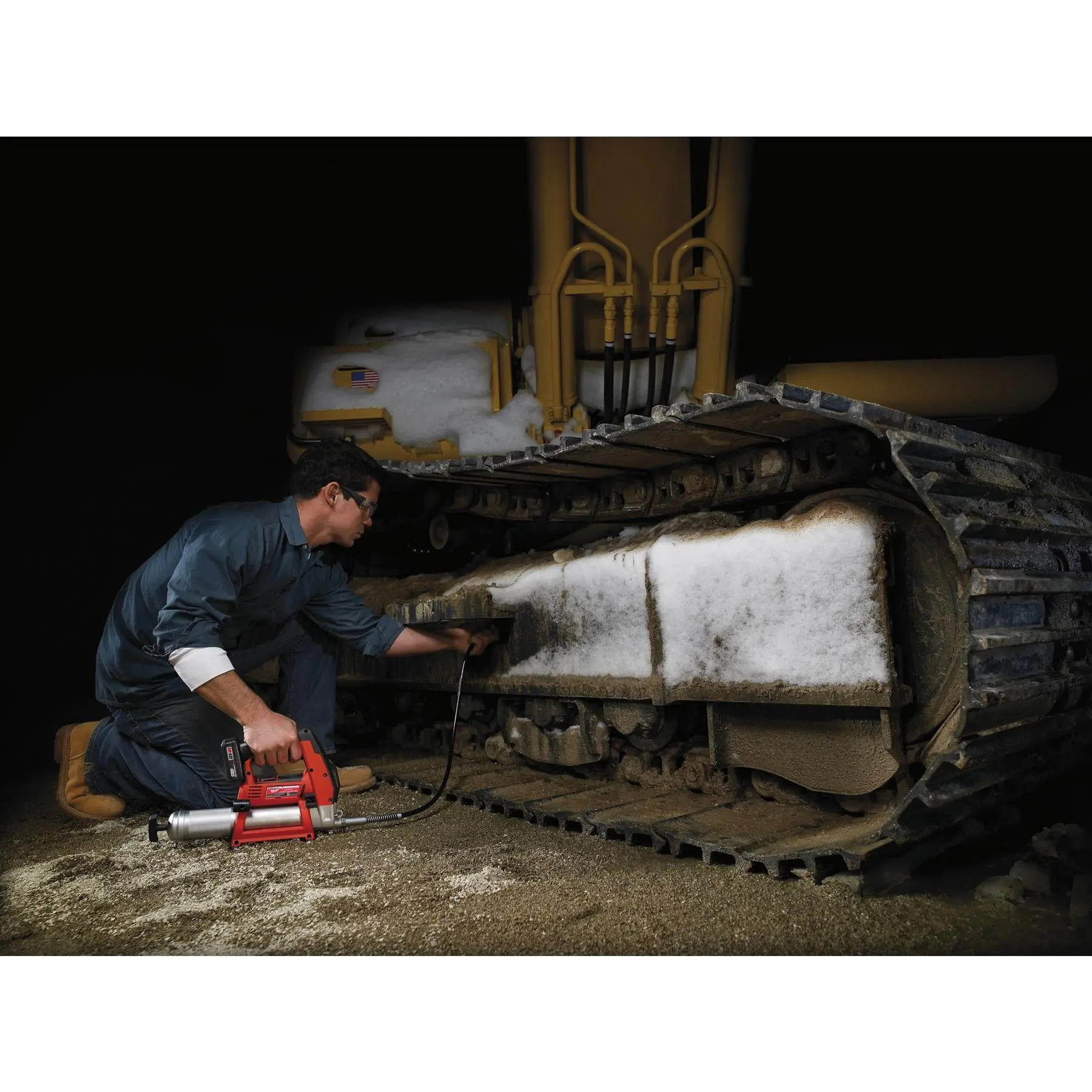 Milwaukee M12 12V Sub Compact Cordless Grease Gun Bare Unit M12GG-0 - Image 9