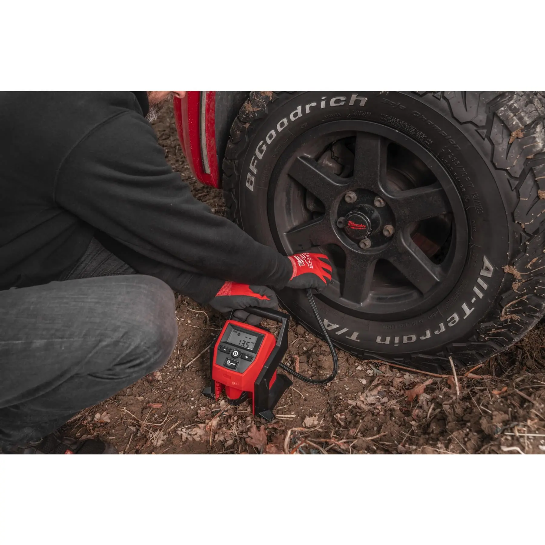 Milwaukee M12 12V Sub Compact Cordless Inflator Bare Unit M12BI-0 - Image 10