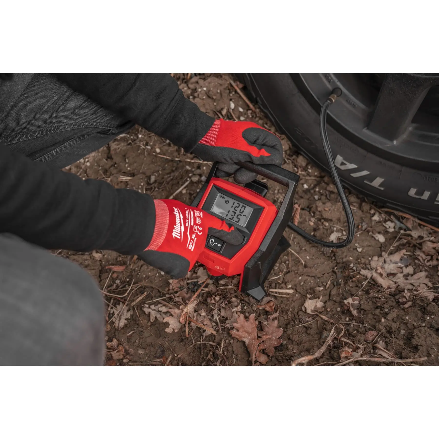 Milwaukee M12 12V Sub Compact Cordless Inflator Bare Unit M12BI-0 - Image 12