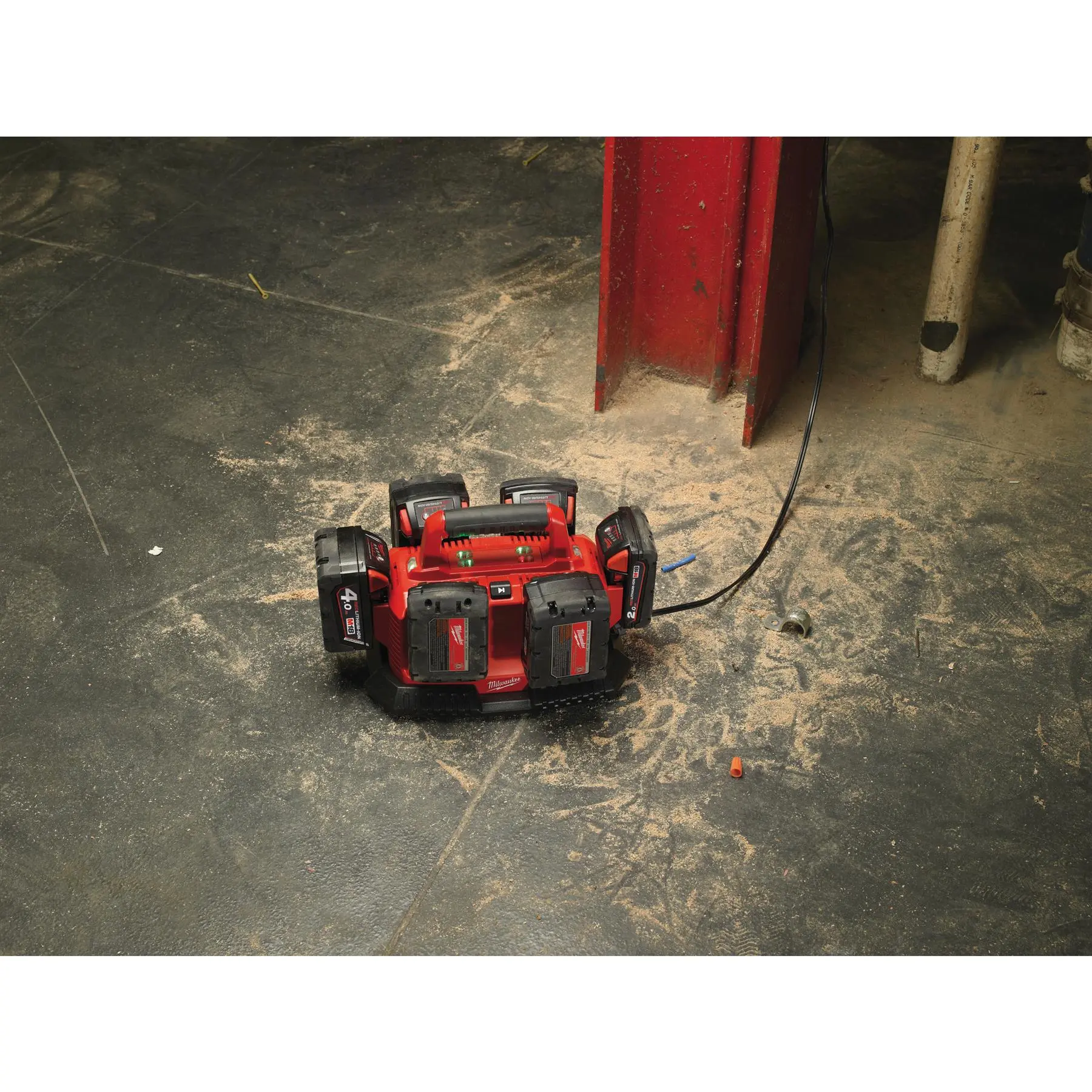 Milwaukee M14-M18 Multibay Battery Charger 240V GB M1418C6 - Image 4