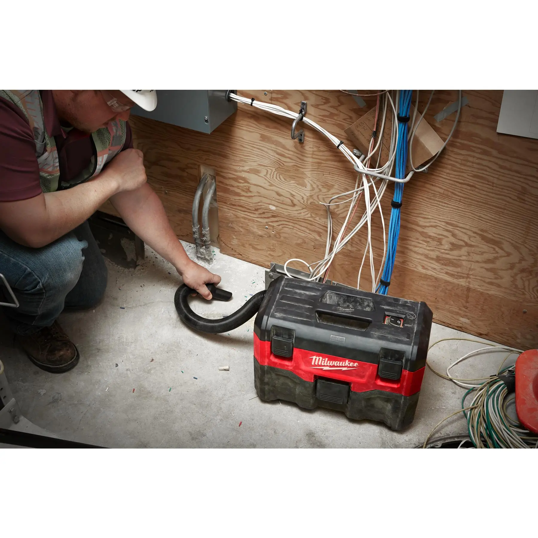 Milwaukee M18 18V Cordless Wet and Dry Vacuum Cleaner Bare Unit M18VC2-0 - Image 11
