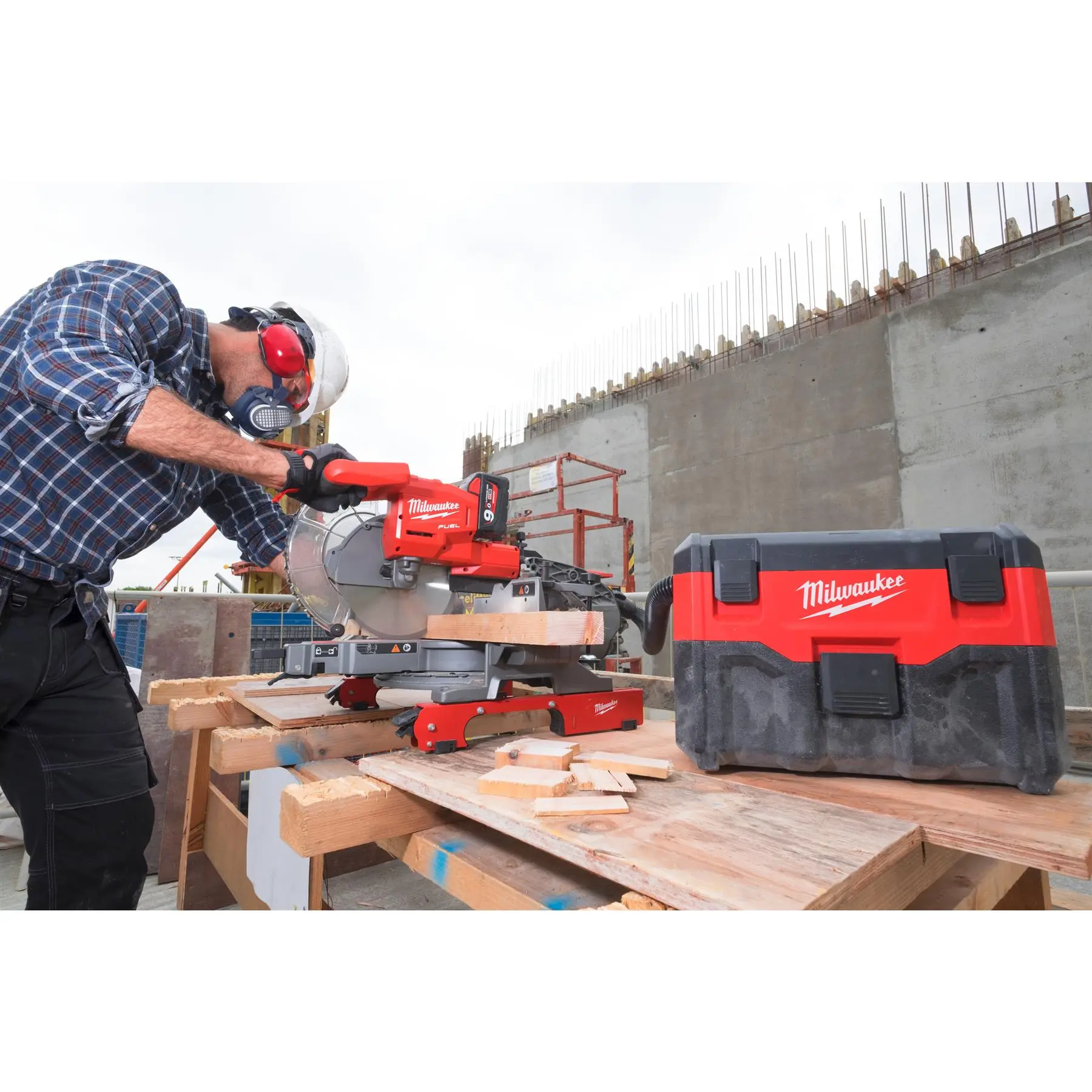 Milwaukee M18 18V Cordless Wet and Dry Vacuum Cleaner Bare Unit M18VC2-0 - Image 9