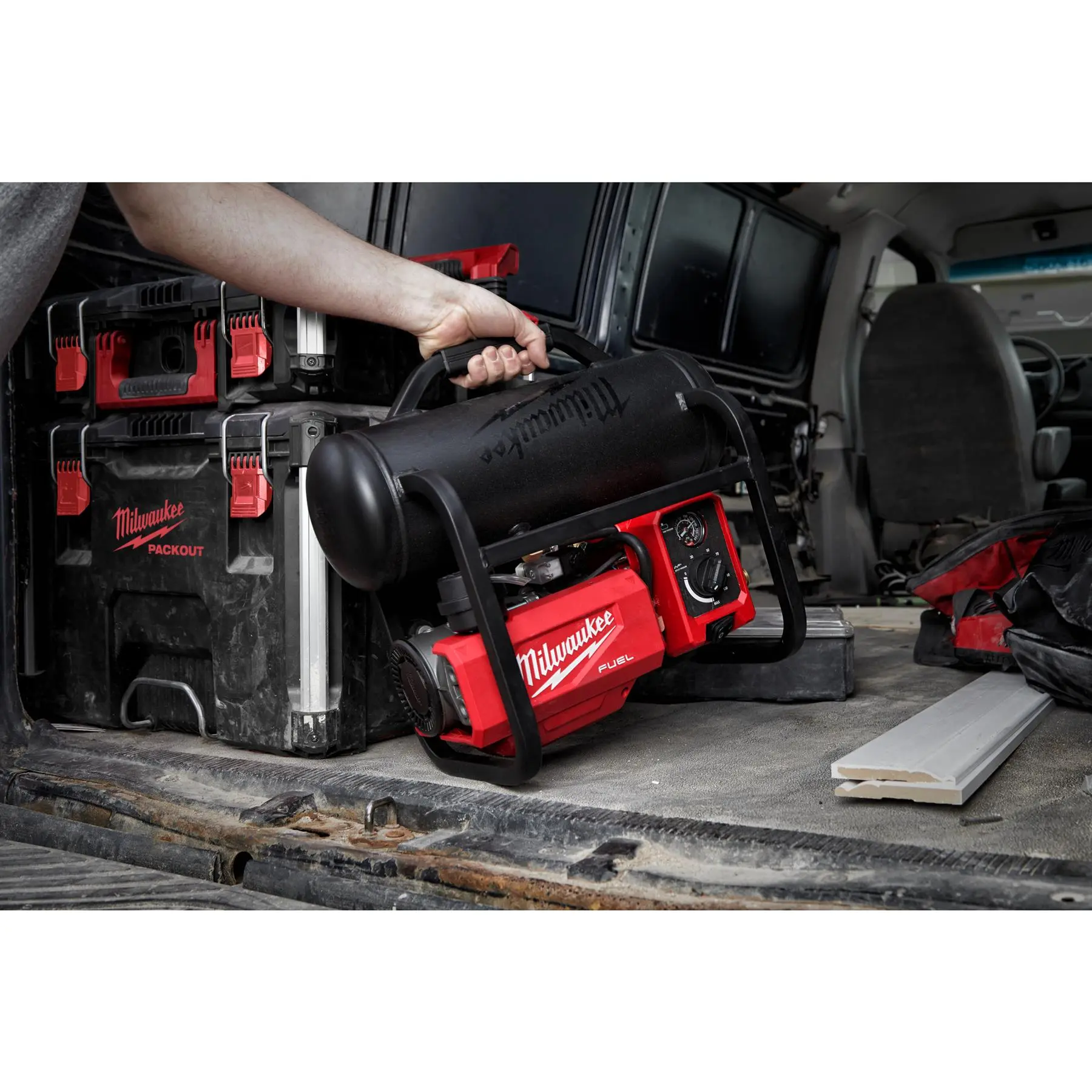 Milwaukee M18 18V Fuel Cordless Air Compressor Bare Unit M18FAC-0 - Image 9