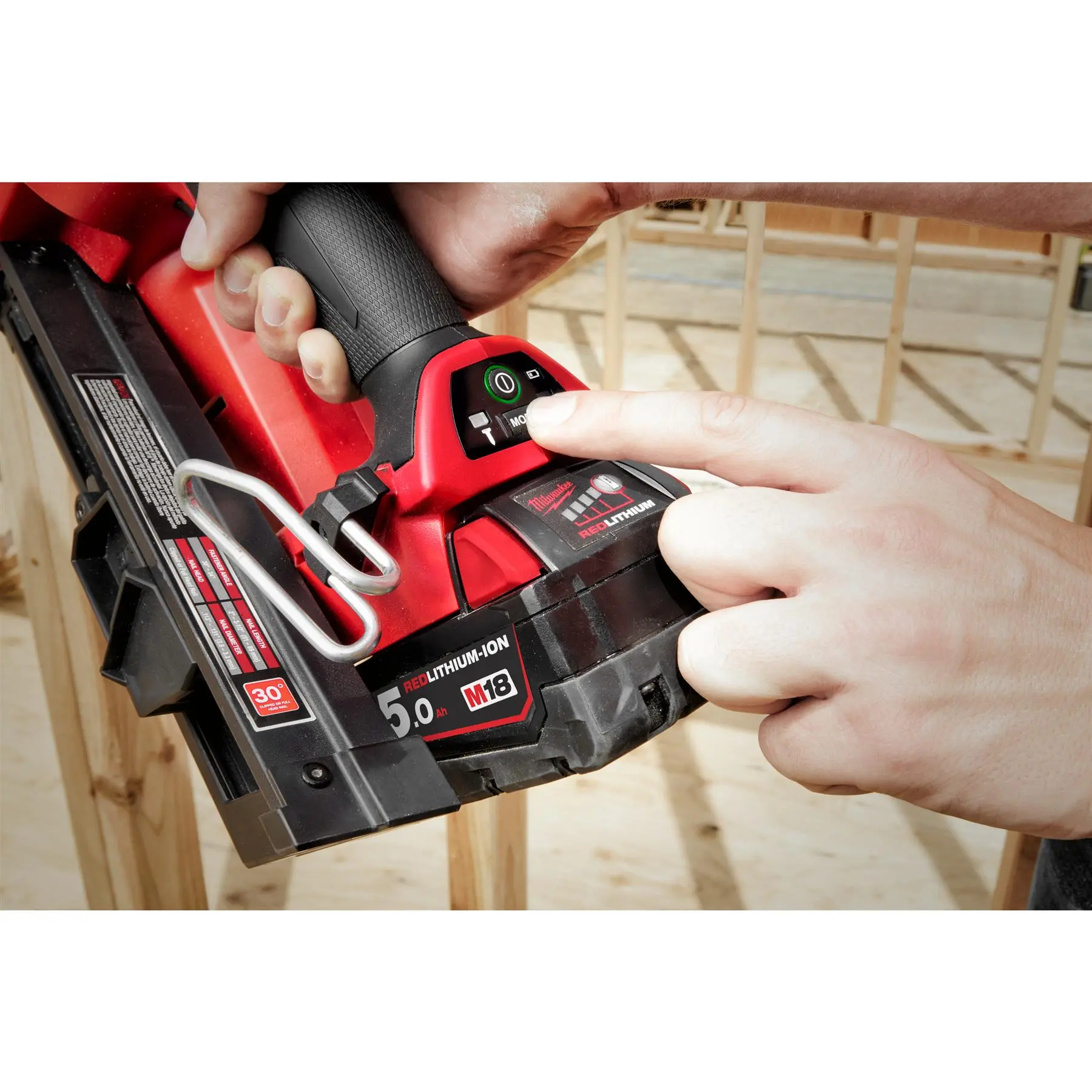Milwaukee M18 18V FUEL Framing Nailer 50-90mm Nails 2-Mode 30-34° In Kitbox Bare Unit M18FFN-0C - Image 7