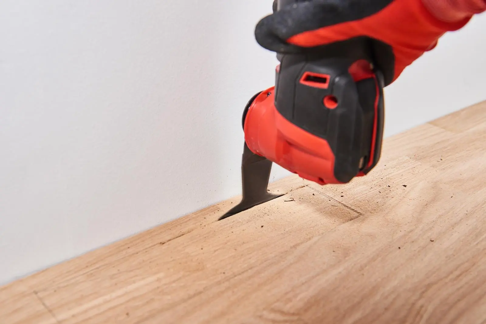 Milwaukee Multi Tool Wood Plunge Cut Cutting Blade 65mm Width x 42mm Length Starlock - Image 5