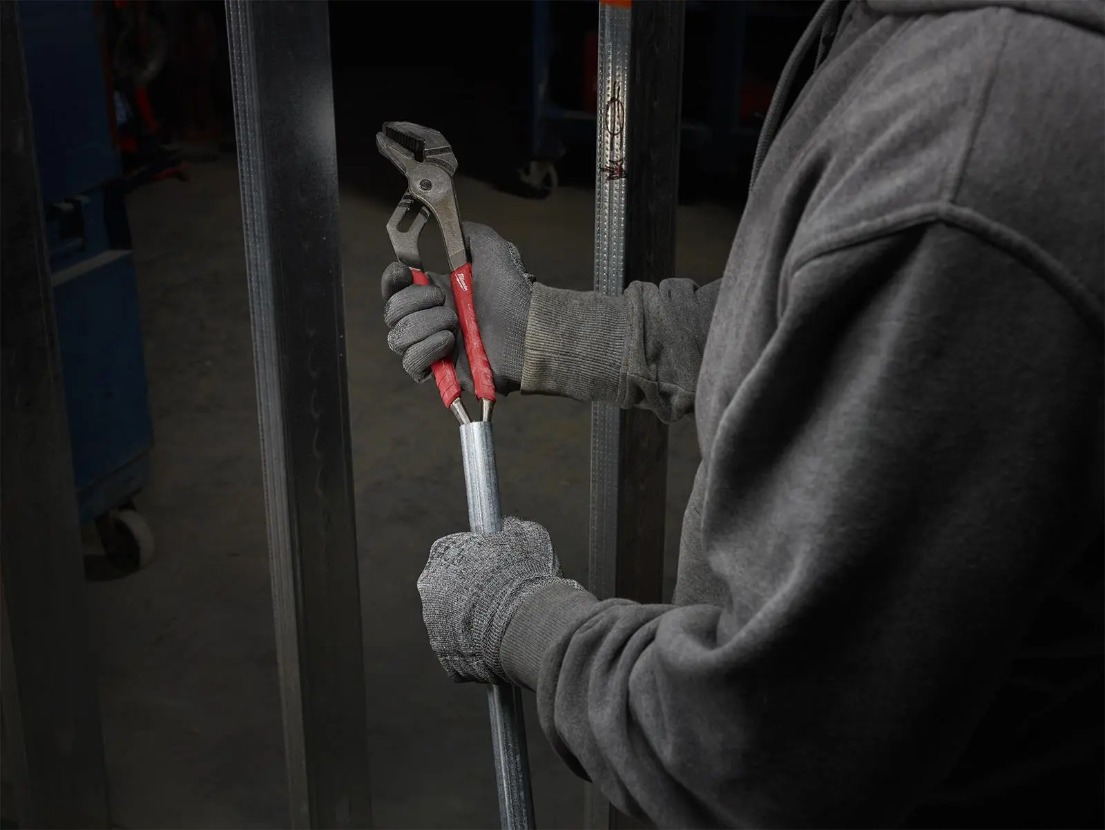 Milwaukee Water Pump Pliers Quick Adjust 300mm Push Button - Image 11