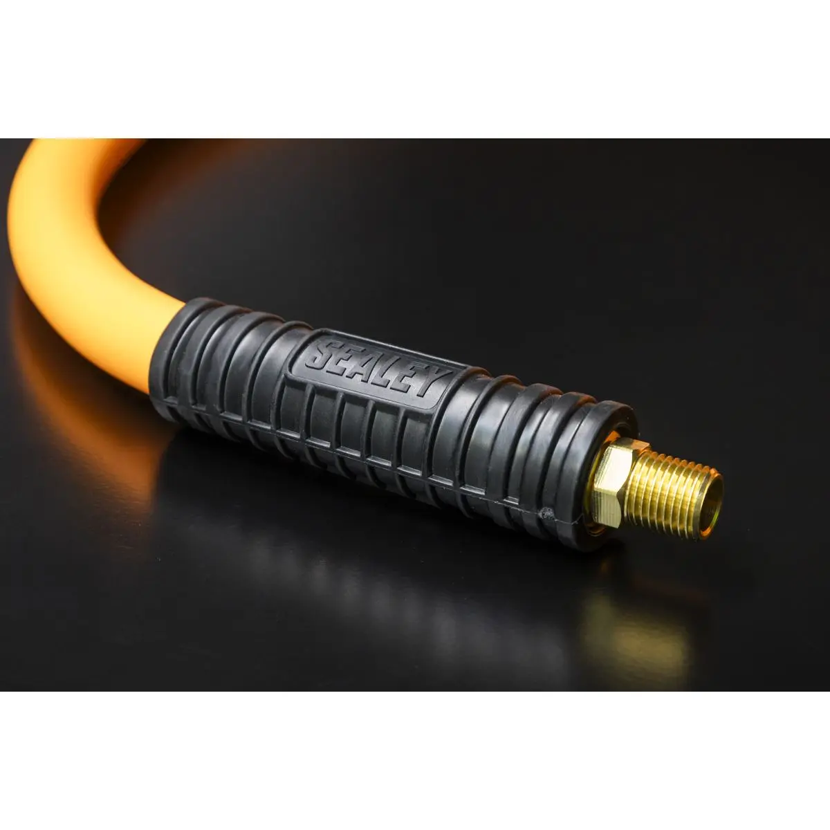 Sealey 10m x Ø10mm Hybrid High Visibility Air Hose with 1/4" BSP Unions - Image 2