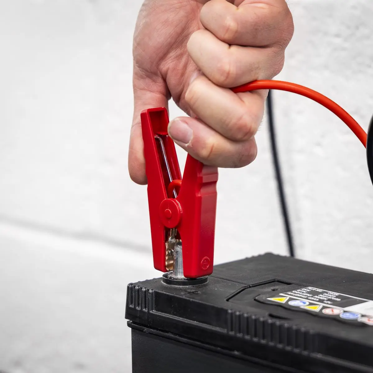 Sealey 12V Battery Smart Charger/Maintainer 40A - Image 7