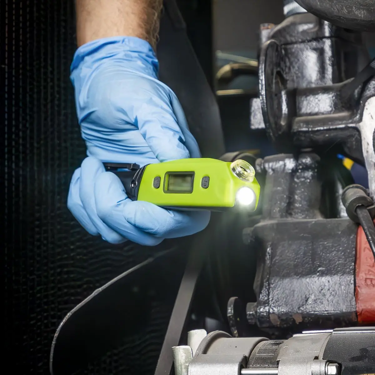 Sealey 2-in-1 Pen Light & Tyre Pressure Gauge - Image 3