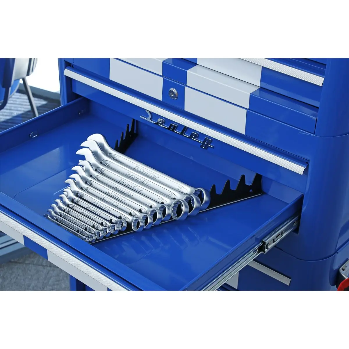 Sealey 2 Piece Sharks Teeth Spanner Rack Capacity 20 Spanners - Image 7