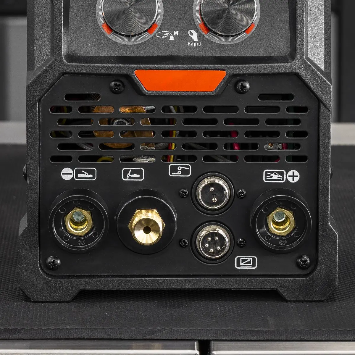 Sealey 200A TIG/MMA AC/DC Pulse Inverter Welder 230V - Image 4