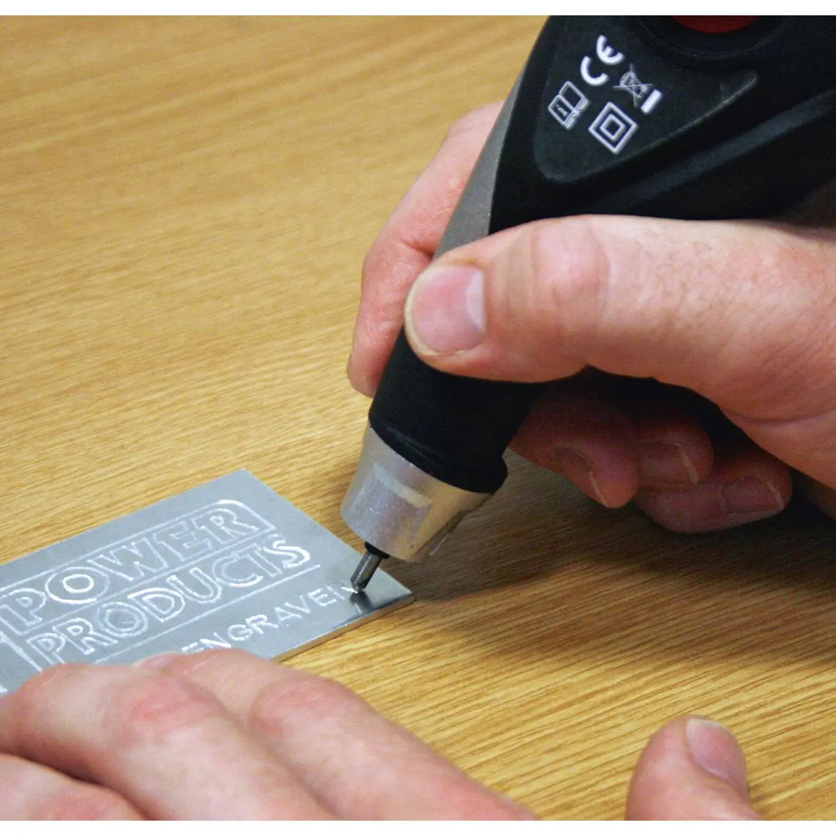 Sealey 230v TCT Tool Engraver Tool Wood Metal Glass Engraving - Image 3