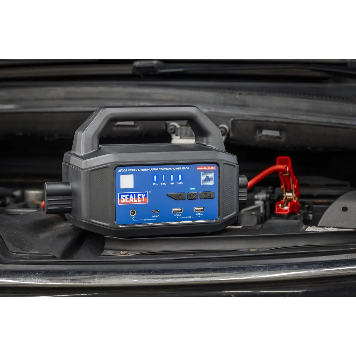 Sealey 2500A 12/24V Lithium Jump Starter Power Pack - Image 6
