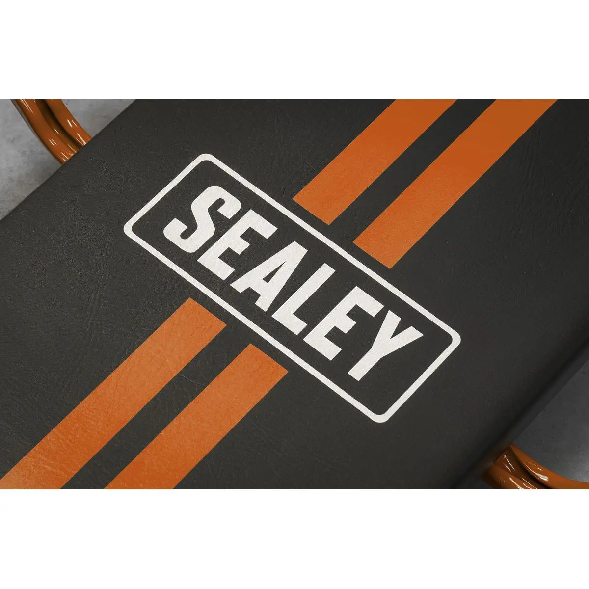 Sealey American-Style Deluxe Creeper 36" with Steel Frame & 6 Wheels - Orange - Image 6