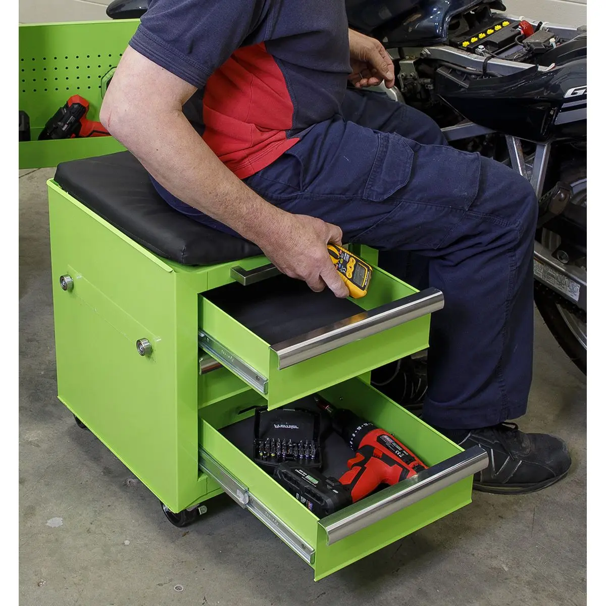 Sealey 4pc Rollcab & Utility Seat Kit with Creeper - Image 10
