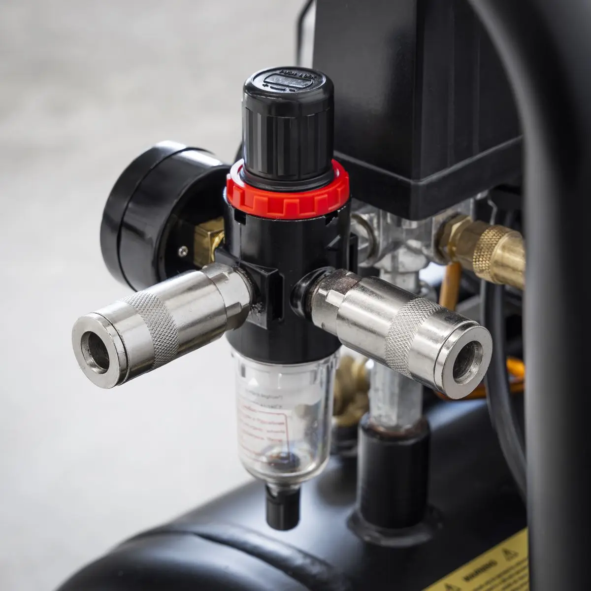 Sealey 50L Low Noise Oil Free Direct Drive Air Compressor 2 x 2hp - Image 7