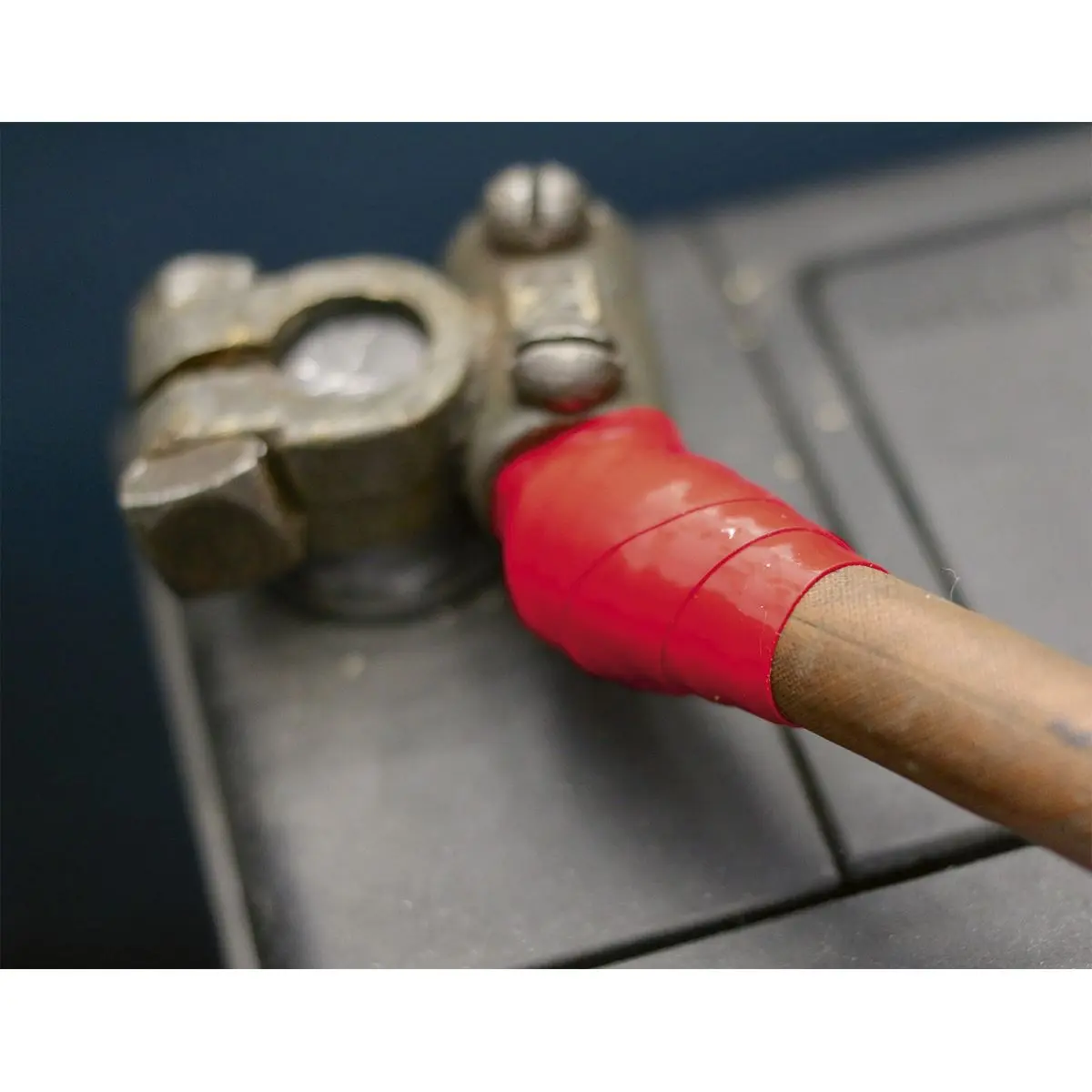 Sealey 5m Silicone Repair Tape - Image 3